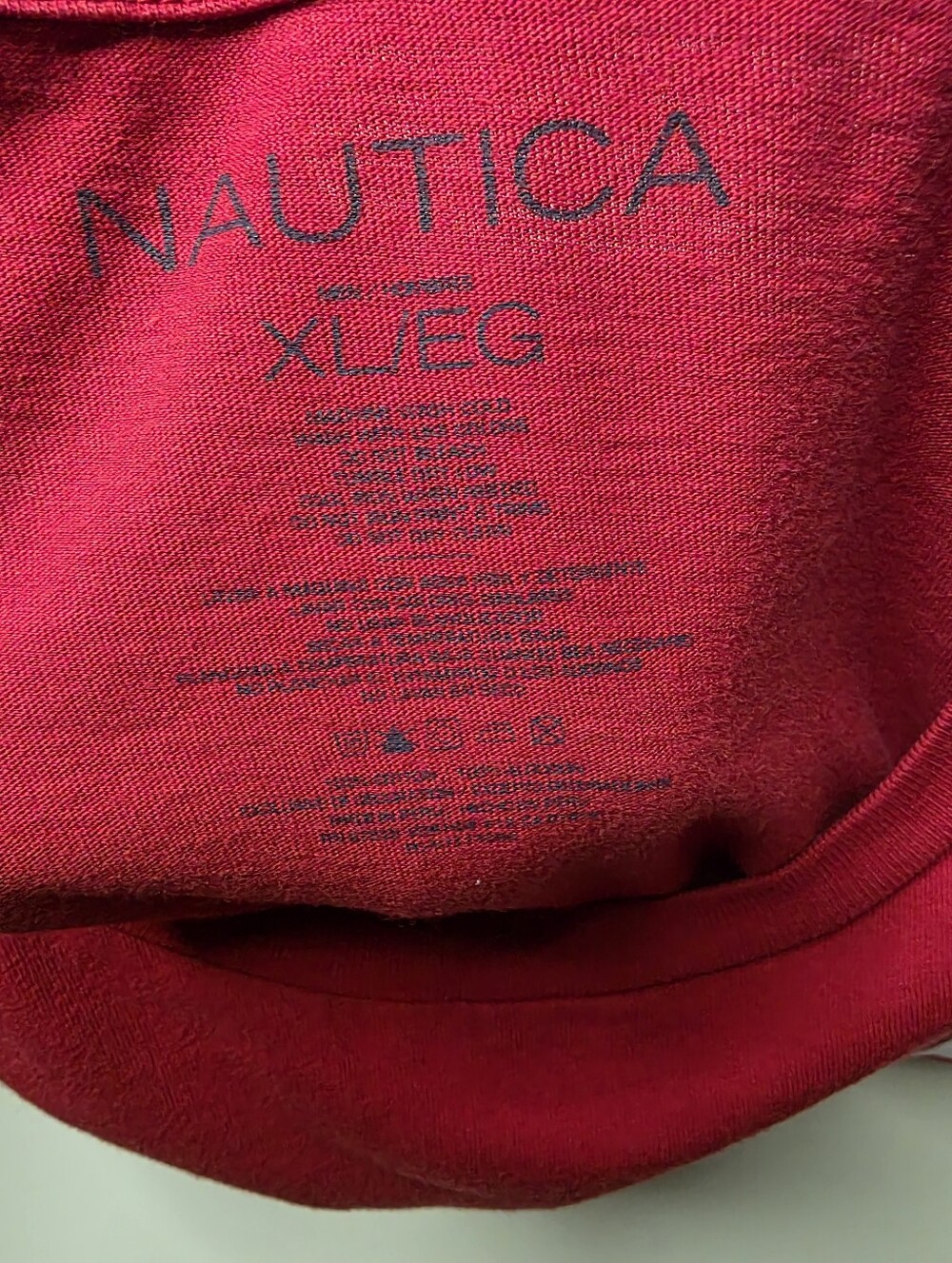 Nautica Mens XL Red Short Sleeve T-Shirt 'Established 1983' - Picture 7 of 9